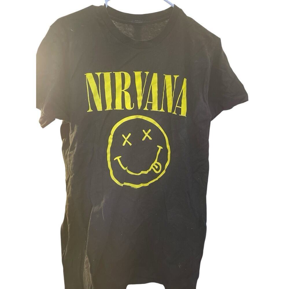 NIRVANA BLACK T SHIRT WITH DESIGN